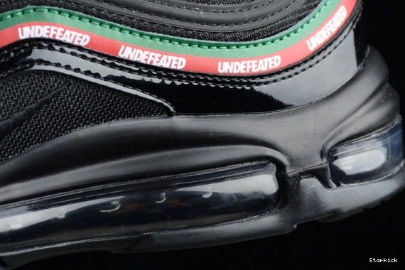97 BLACK NIKE AJ1986-001 “UNDEFEATED” AIR MAX 0829